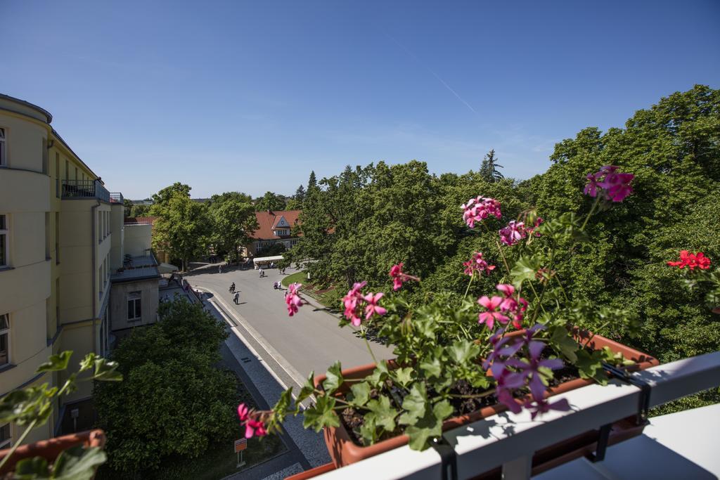 Hotel Bellevue Tlapak Poděbrady Exterior foto